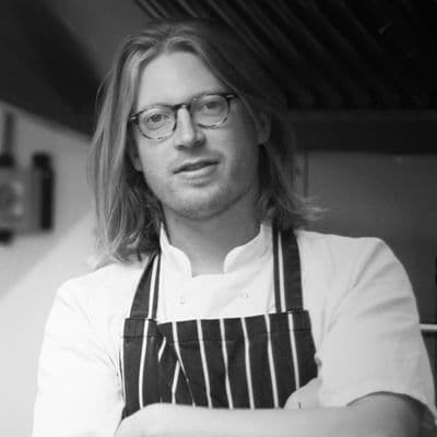 Ollie Hunter (Pinwheel author)