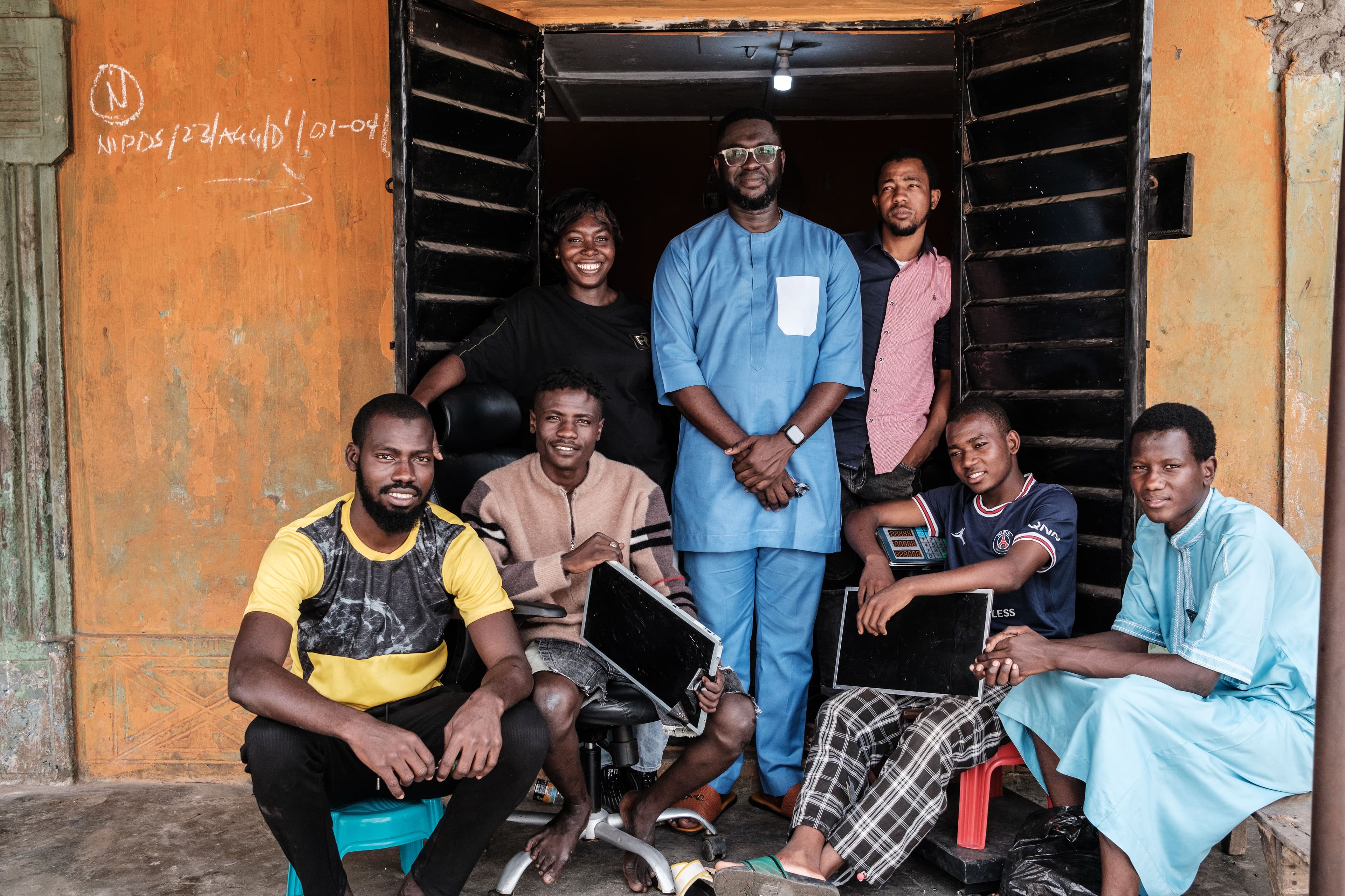 An image of E-waste collection & recycling